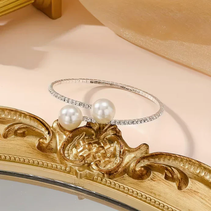 Eden Pearl Bracelet